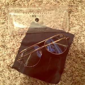 Quay Bluelight blocking “high key mini” style